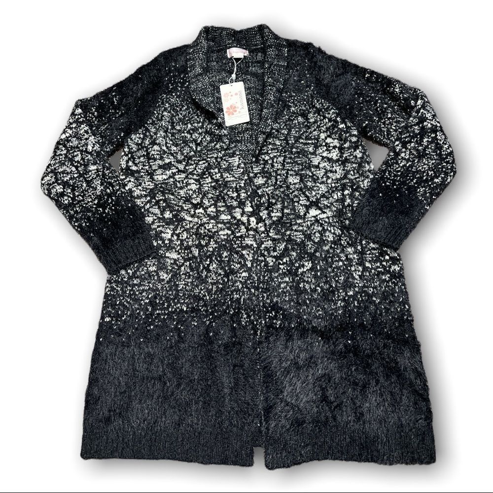 Kamana Women’s Fuzzy Cardigan Sweater Size Medium NWOT